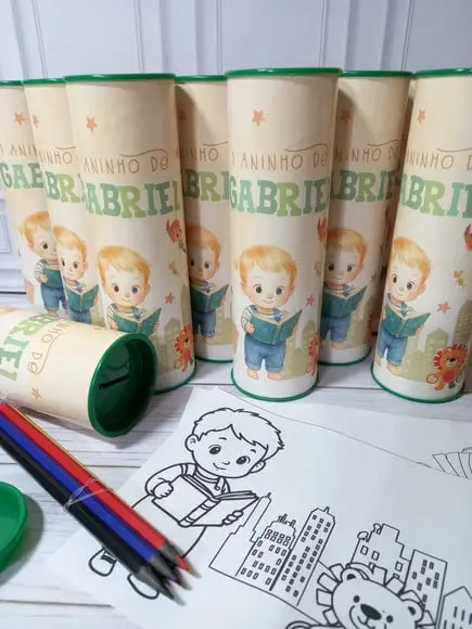 Tubo Cofrinho com Kit para Colorir