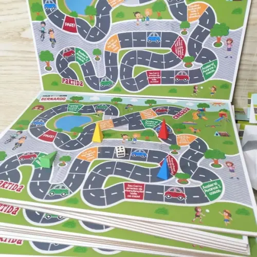Jogo de Tabuleiro Personalizado