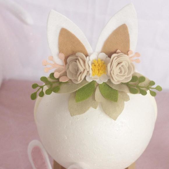 Orelha de Páscoa Floral