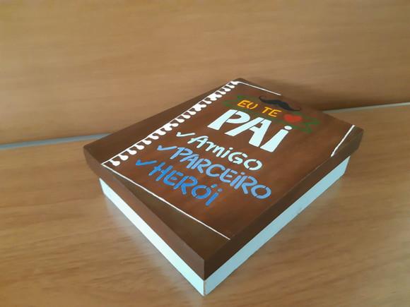 Caixa para Presente Decorada