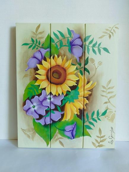 Placa Tipo Pallete Pintada à Mão Girassóis e Flor Flox