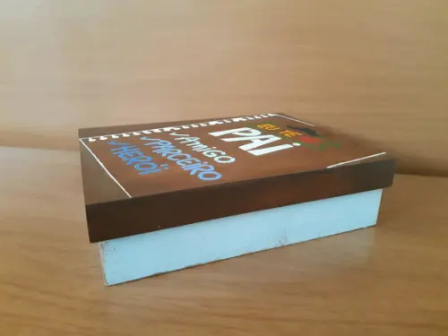 Caixa para Presente Decorada