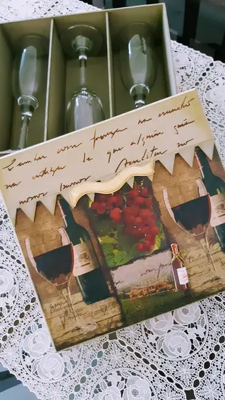 Caixa para Presente para Mini Vinho/taça Dia dos Pais