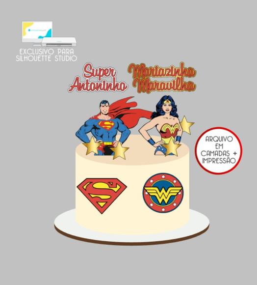 3761 - Arquivo Topo de Bolo Superman e Mulher Maravilha