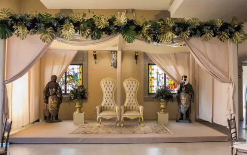 Aluguel de Trono Luis Xv para Decoração