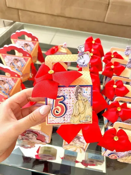 Personalizados Bela e a Fera 50 Peças