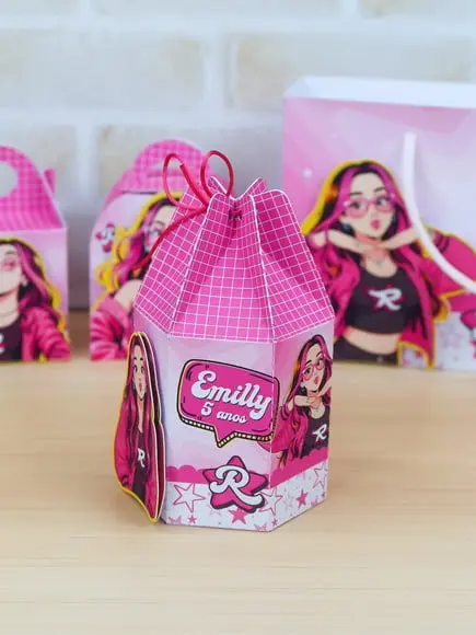 Personalizados Emilly Vick 60 Peças