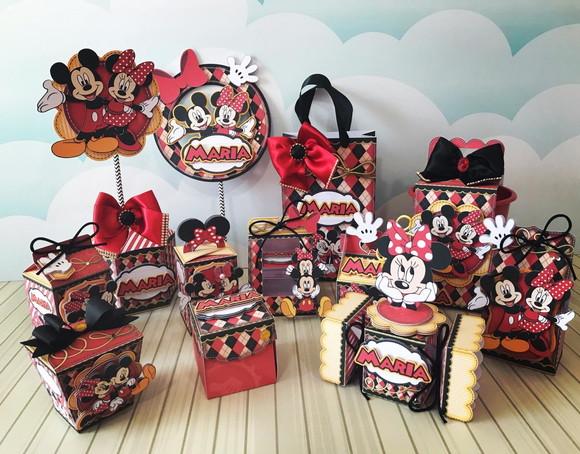 Arquivo de corte Mickey e Minnie STUDIO, PDF, PNG- COD.: 319