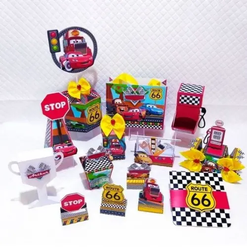Arquivo de corte Carros Disney Mcqueen STUDIO, PDF #2405