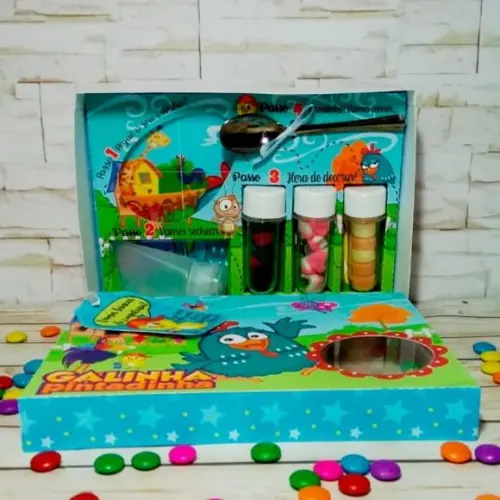 Arquivo de corte Mini Confeiteiro Galinha Pintadinha #1580