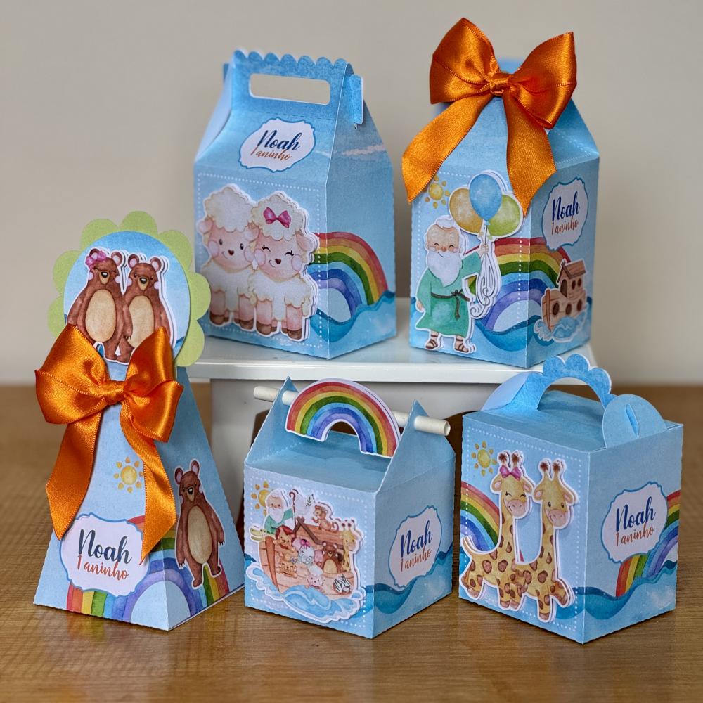 Kit 10 Caixinhas Personalizadas Arca de Noé Menino Com Laços e