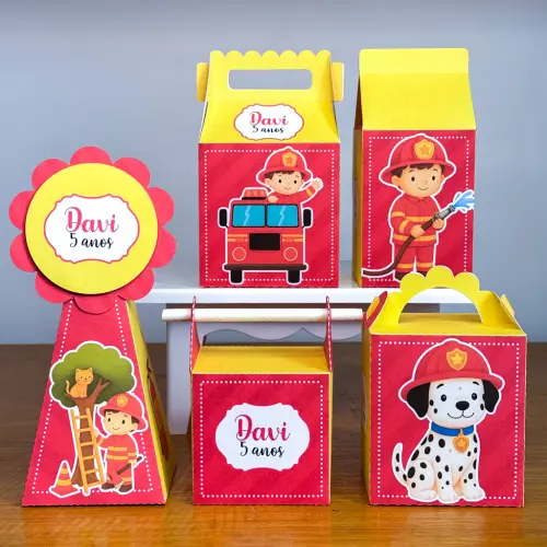 Kit 10 Caixinhas Personalizadas Bombeiro PEGUE E MONTE (LEIA A DESCRIÇÃO)