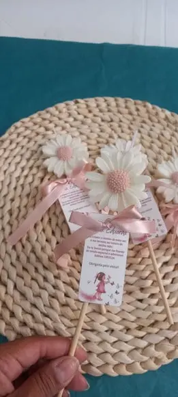 Vela Margarida no Palito Lembrancinha