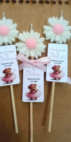 Vela Margarida no Palito Lembrancinha