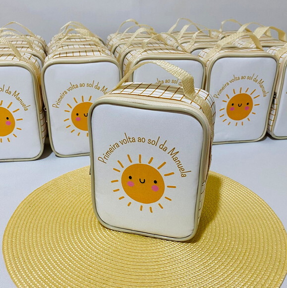 46 Lancheiras + Tags - Primeira Volta ao Sol (luxo)