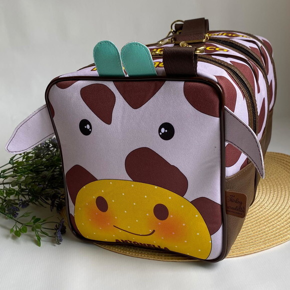 Bolsa Creche Girafa 3d com 3 Compartimentos