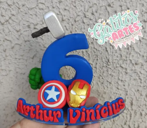 Vela Os Vingadores com nome