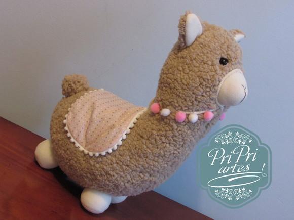 Lhama de pelúcia Personalizada