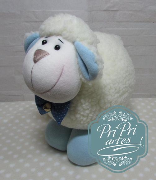 Ovelhinha Pelúcia Bola Tamanho 25cm de altura