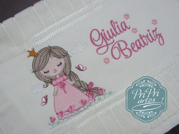 Toalha Bordada Princesas