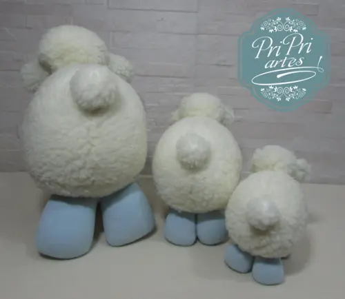 Kit 3 Ovelhinha Pelúcia tam. 15cm, 20cm e 30cm de altura