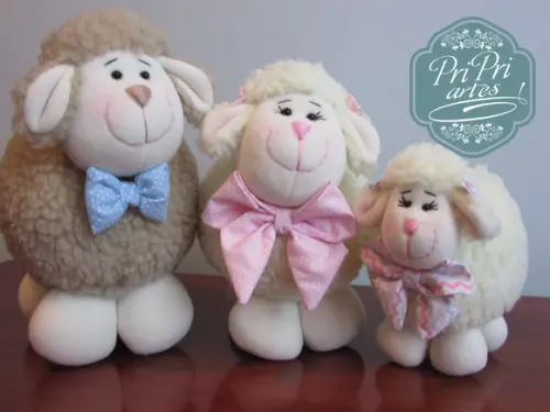 kit Família Ovelha Bola tamanho 22cm, 20cm e 15cm de altura