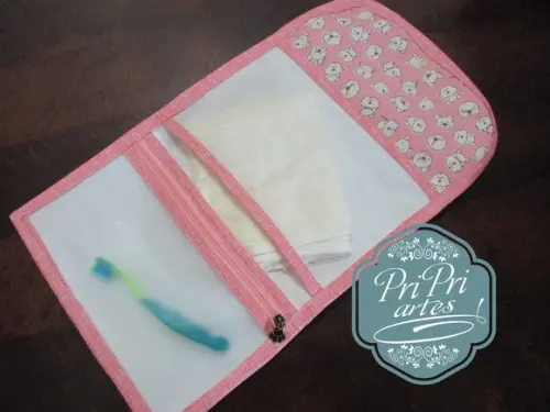 kit higiene bucal e necessarie impermeável