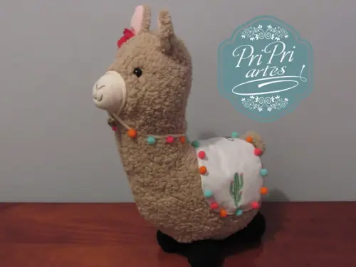 Lhama de pelúcia Personalizada
