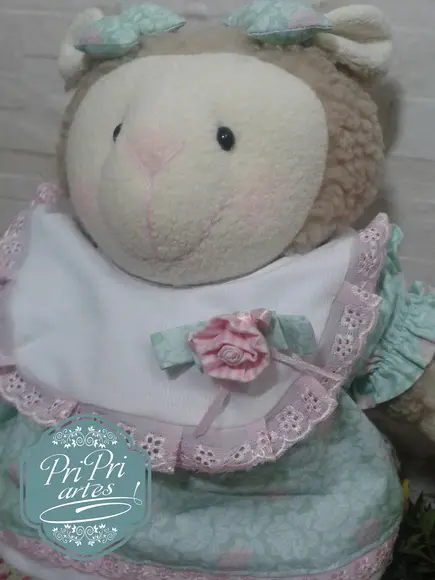 Ovelha Pelúcia