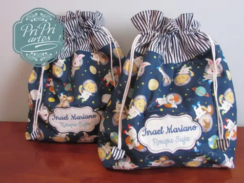 Saquinho Impermeável de Roupas Suja ( Personalizado)