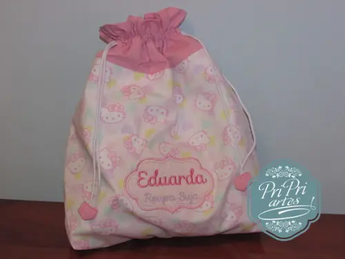 Saquinho Impermeável de Roupas Tamanho 50cm Alt.