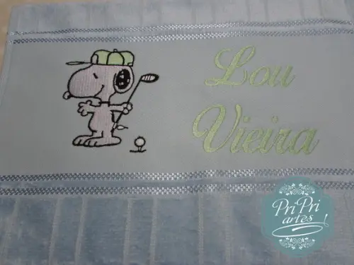 Toalha Bordada Snoopy