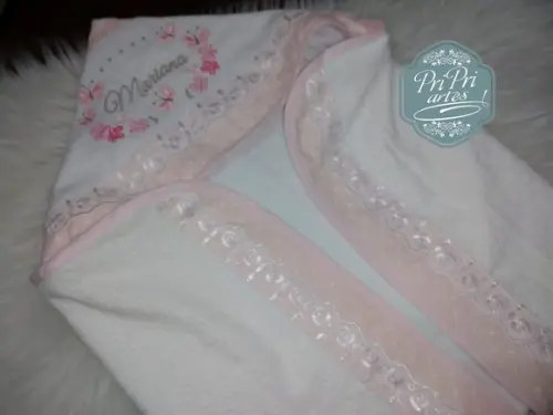 Toalha De Banho Personalizada Com Fralda Acoplada