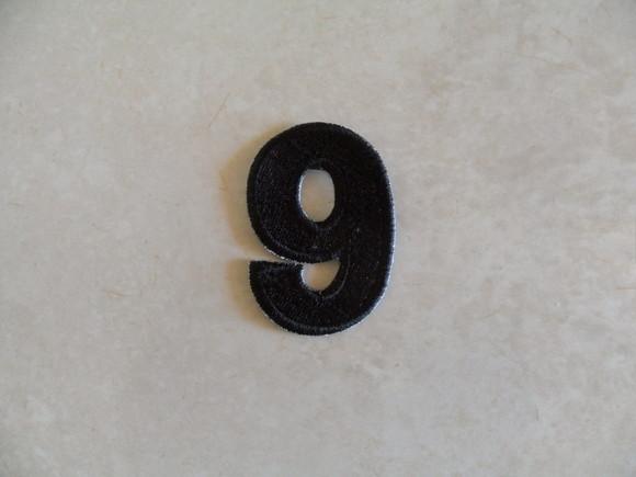 Patch Bordado Termocolante Número Nove
