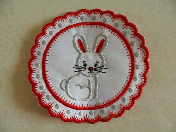 Patch Bordado Termocolante Coelho Páscoa