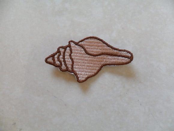 Patch Bordado Termocolante Concha do Mar Marrom