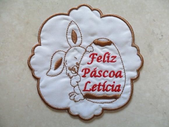 Patch Bordado Termocolante Feliz Páscoa com Nome