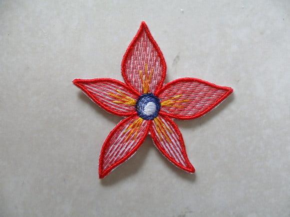 Patch Bordado Termocolante Flor 13