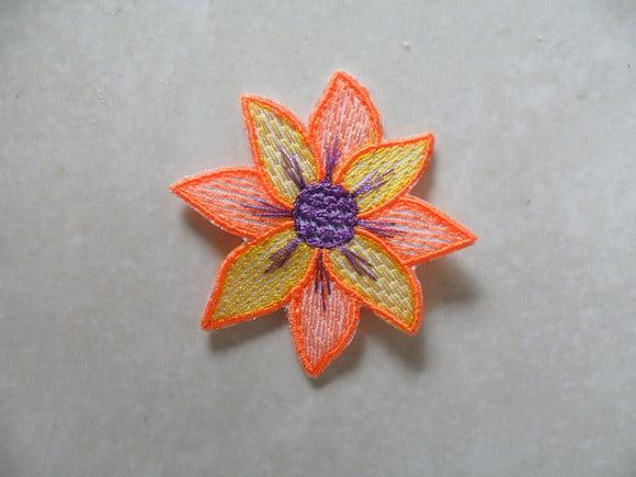 Patch Bordado Termocolante Flor 14