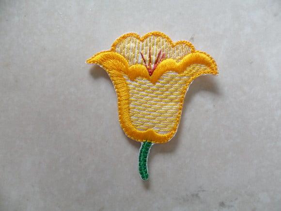 Patch Bordado Termocolante Flor 11