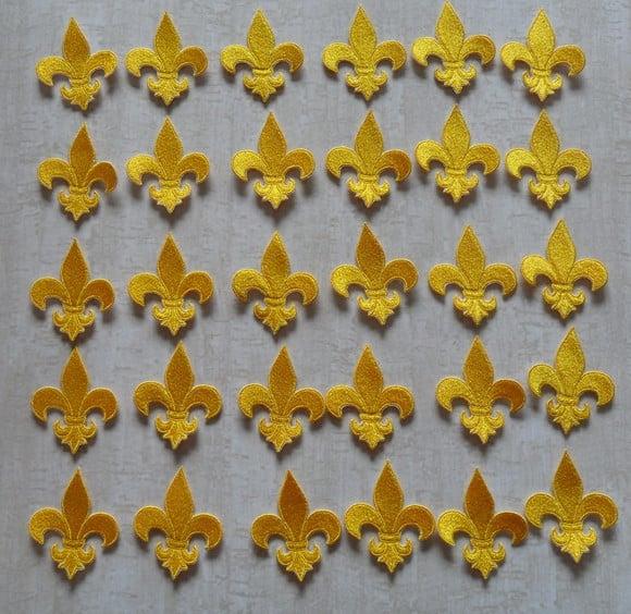 Patch Bordado Termocolante Flor de Lis