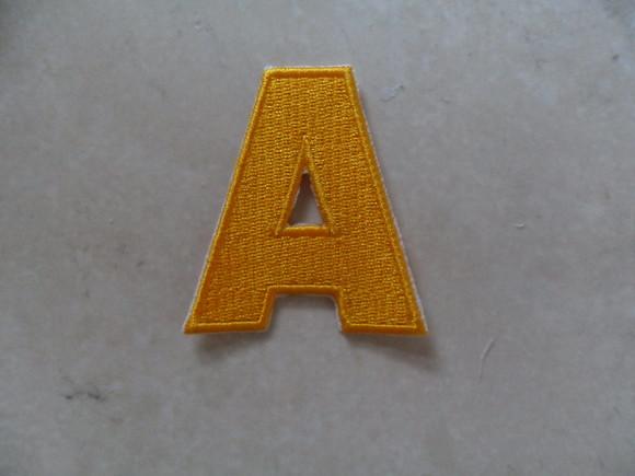 Patch Bordado Termocolante Letra a