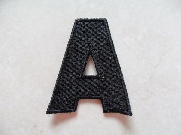 Patch Bordado Termocolante Letra a