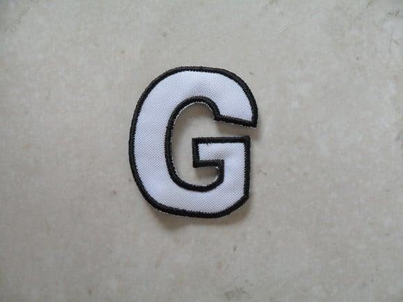 Patch Bordado Termocolante Letra G Contorno