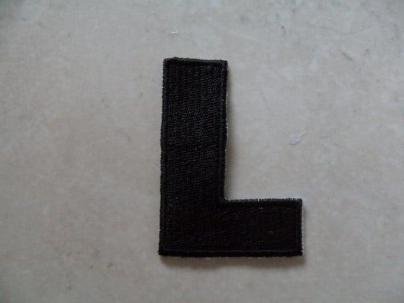 Patch Bordado Termocolante Letra l