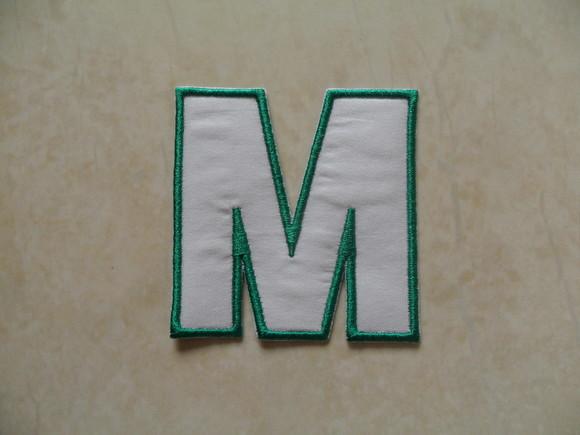 Patch Bordado Termocolante Letra m Contorno
