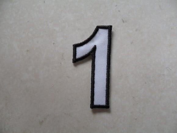 Patch Bordado Termocolante Número Um Contorno