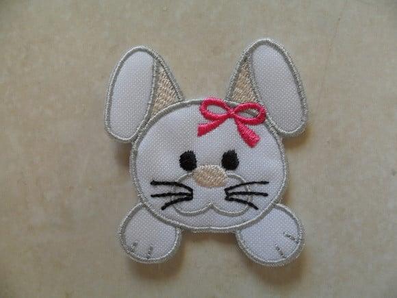Patch Bordado Termocolante Rosto De Coelha