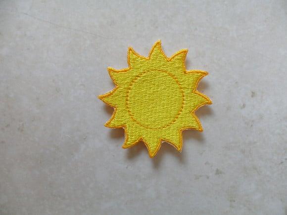 Patch Bordado Termocolante Sol
