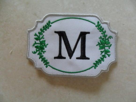 Patch Bordado Termocolante Tag Monograma Ii